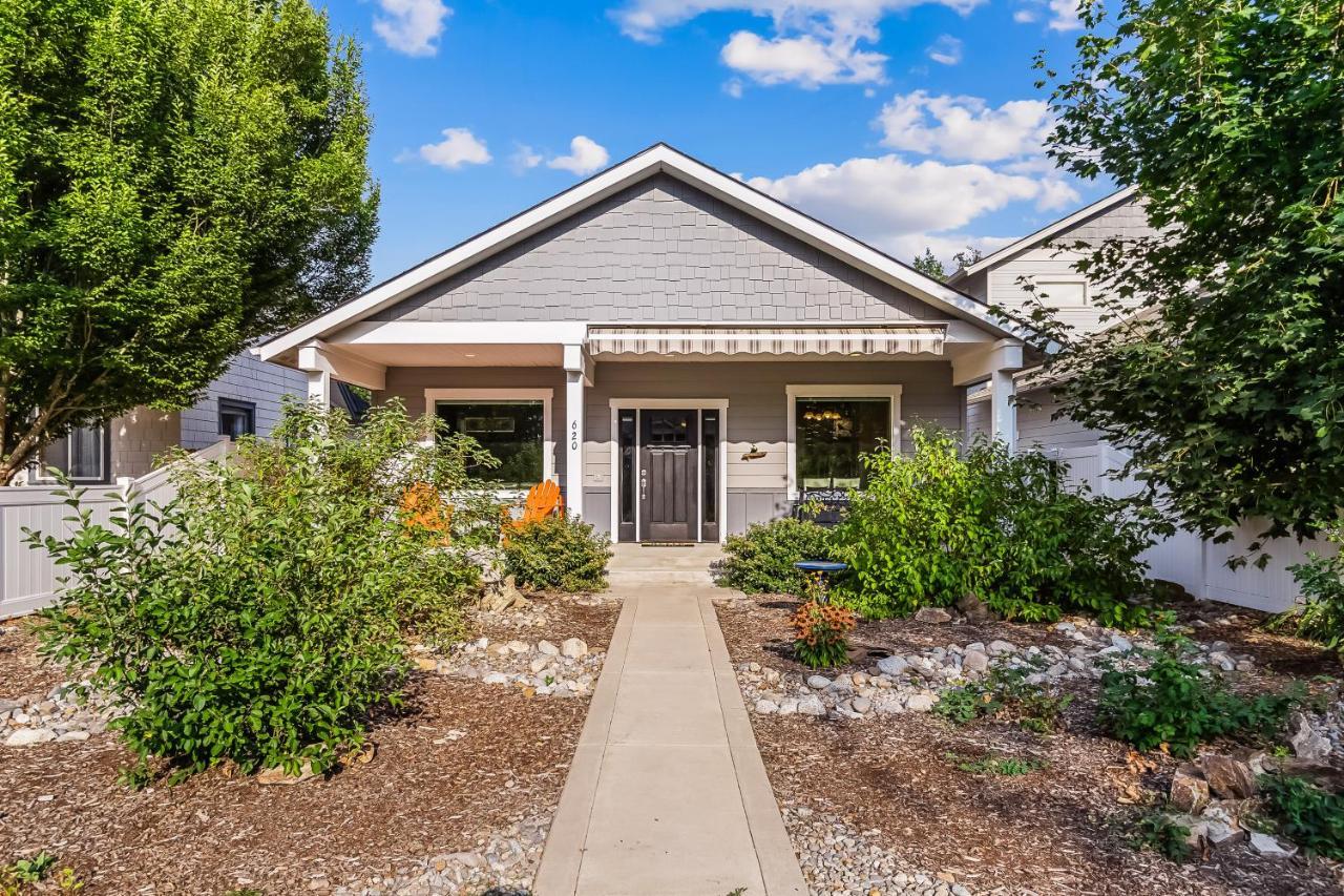 Classic Coeur D'Alene Estate Buitenkant foto